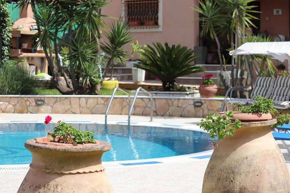 Mary Helen Apartments Kassiopi Exterior foto
